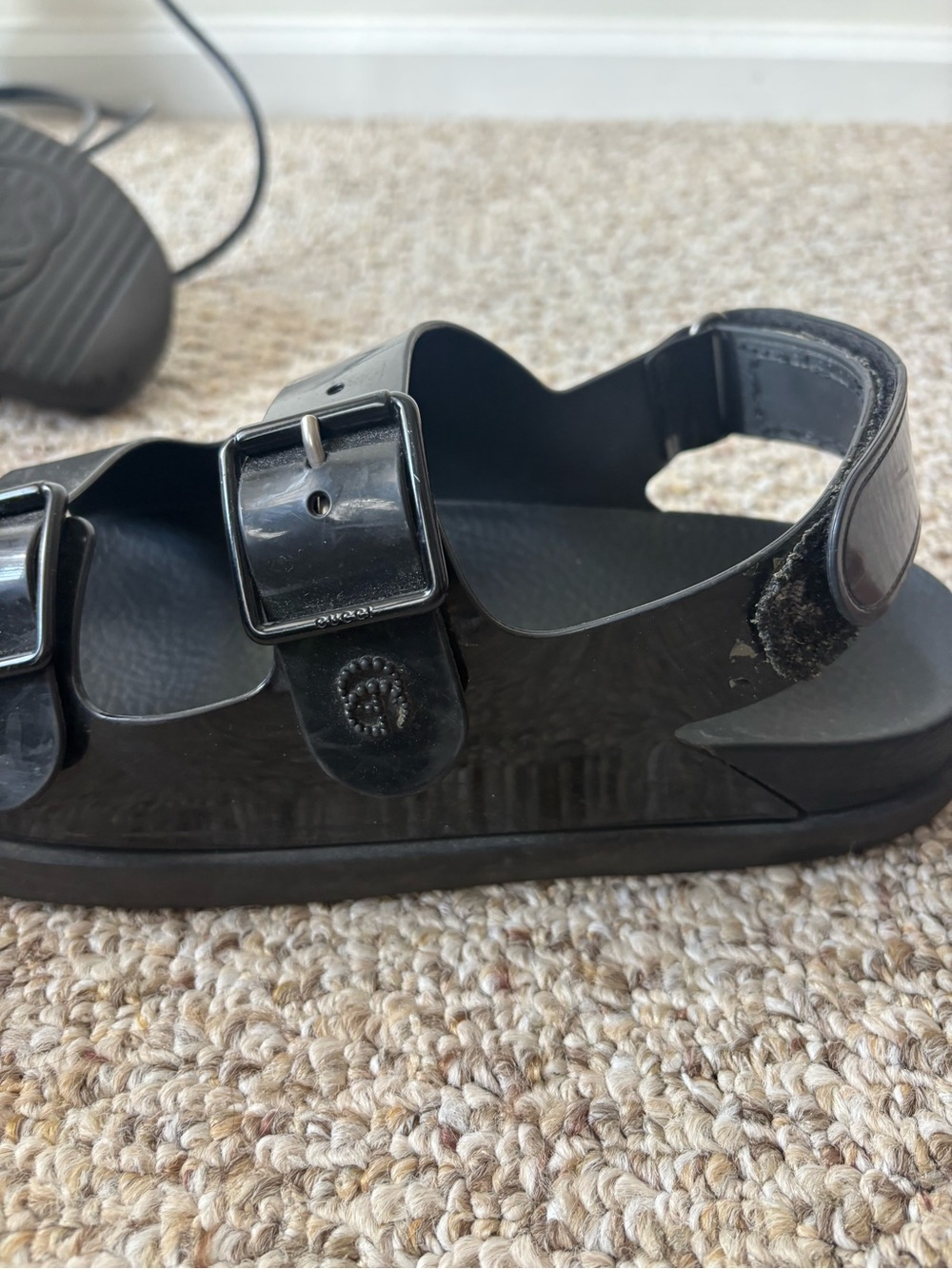 Women’s GUCCI Black Double-Buckle Slide Sandals